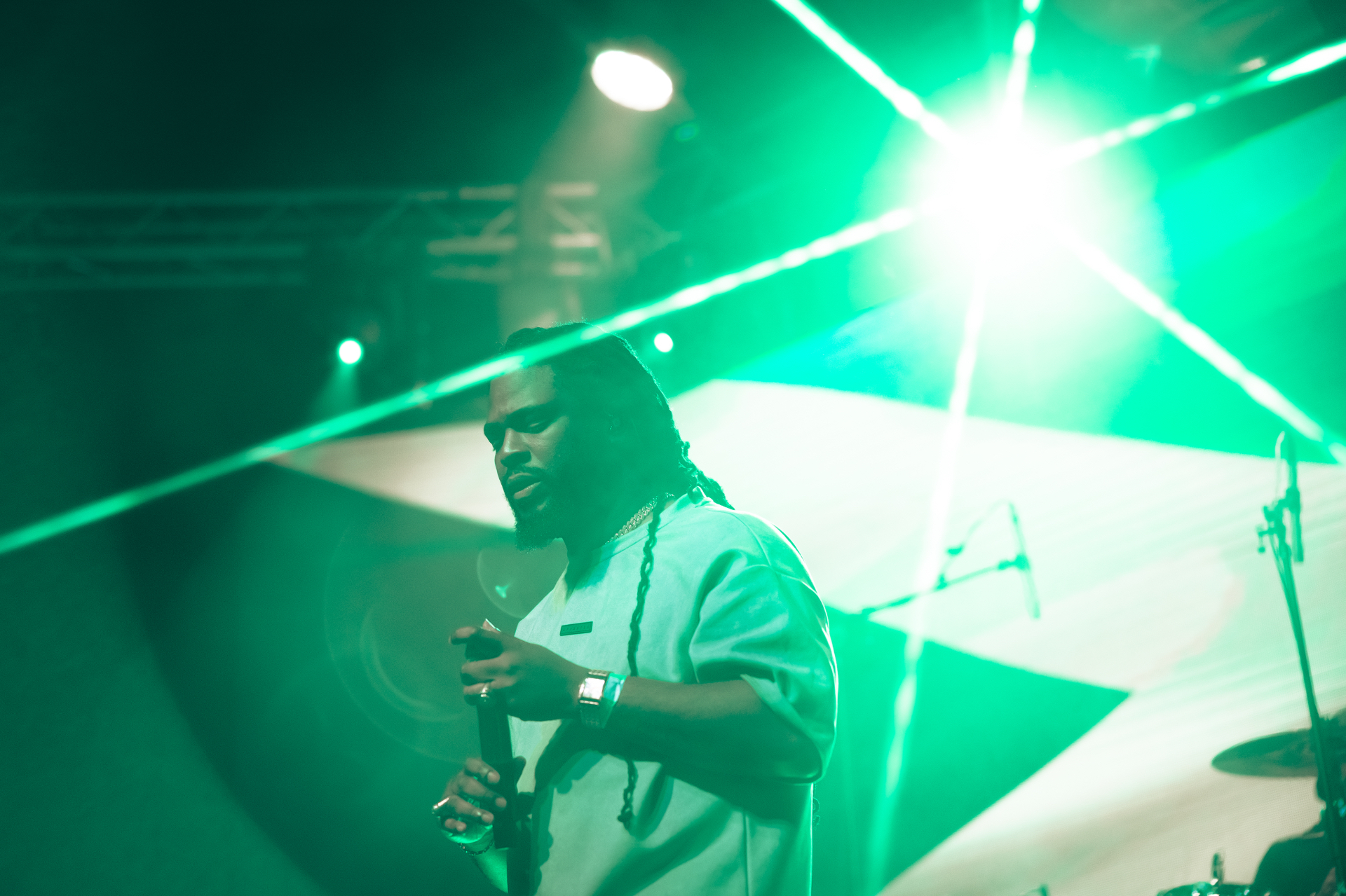 Kirk Diamond live on stage