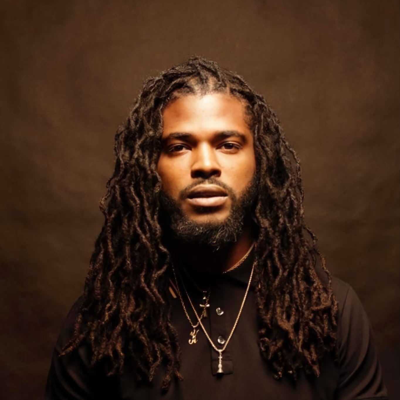 Kirk Diamond studio portrait